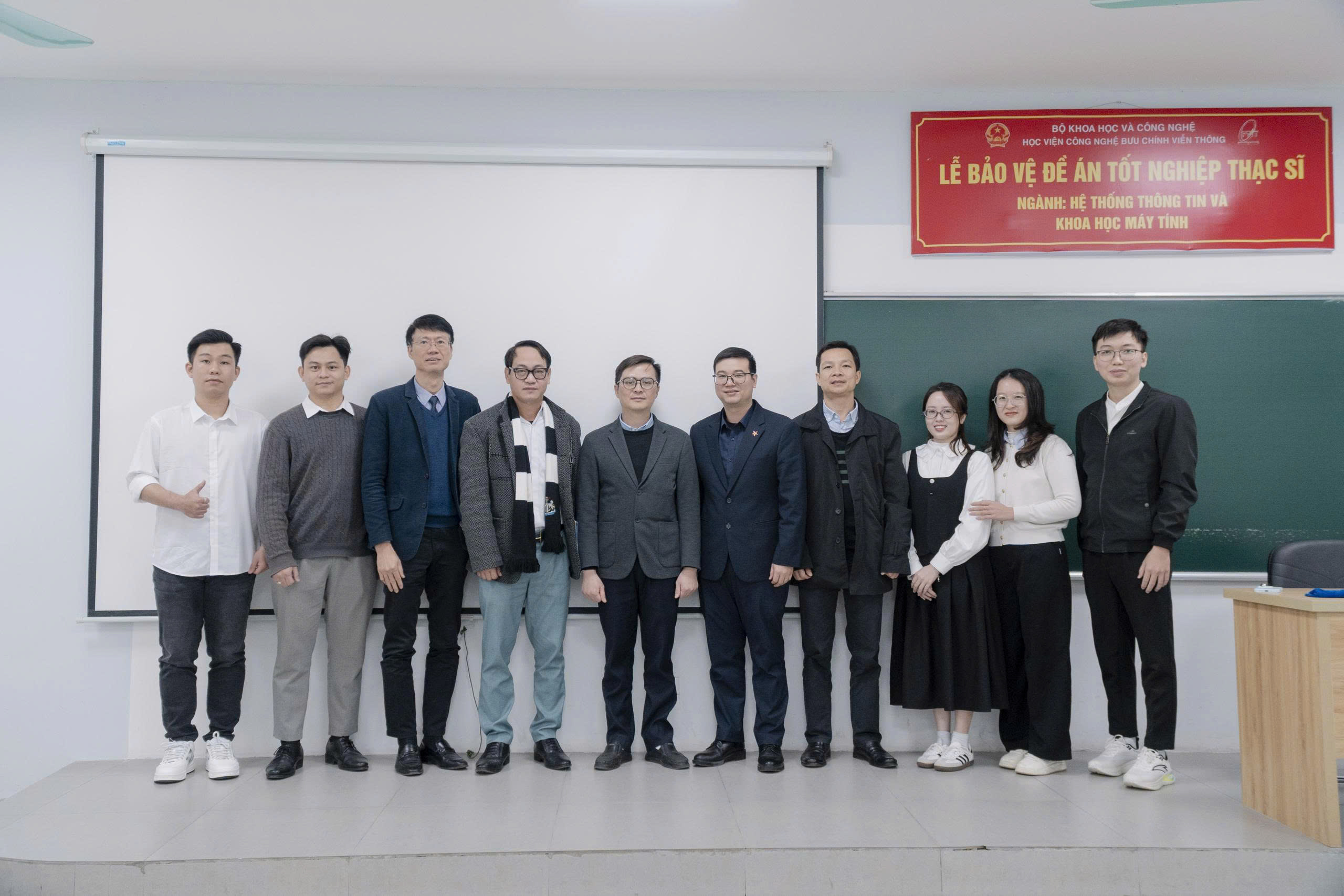 Chúc mừng các học viên cao học khóa 2024 đợt 1 các ngành kỹ thuật, khóa 2023 đợt 2 Quản trị kinh doanh và học viên gia hạn bảo vệ thành công đề án tốt nghiệp thạc sĩ