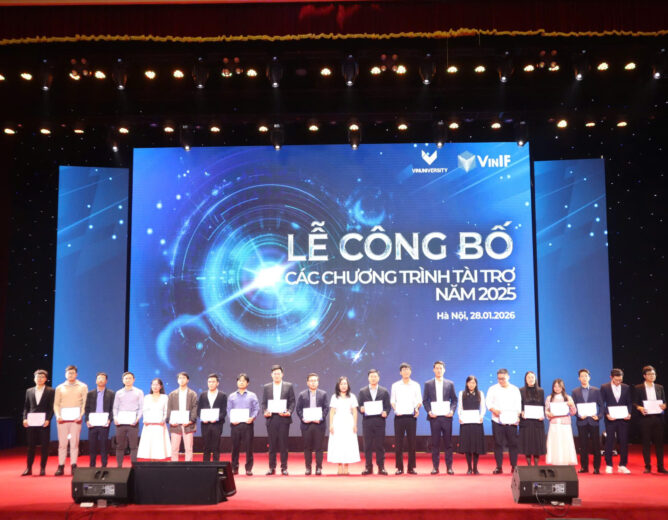 PTIT CÓ 03 NGHIÊN CỨU SINH NHẬN HỌC BỔNG QUỸ ĐỔI MỚI SÁNG TẠO VINGROUP (VINIF) NĂM 2025