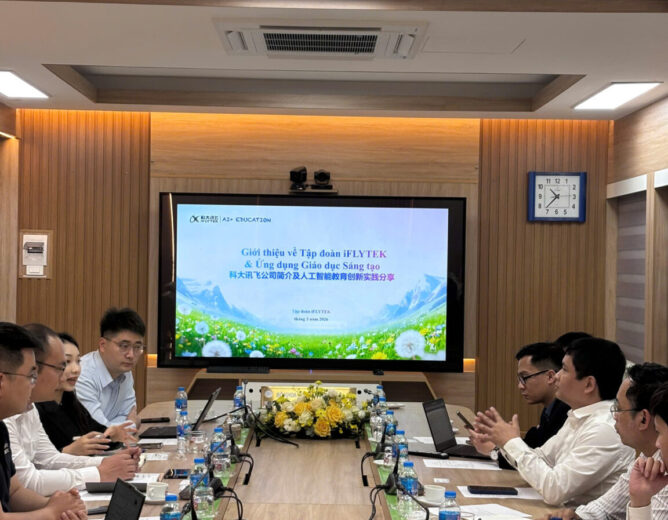 PTIT làm việc với iFlyTek, thúc đẩy hợp tác ứng dụng trí tuệ nhân tạo trong giáo dục