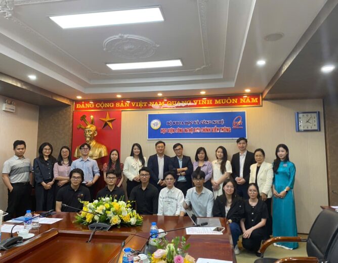 PTIT phối hợp với Cục Thông tin và Thống kê tổ chức Tọa đàm về khai thác nền tảng IEEE Xplore phục vụ